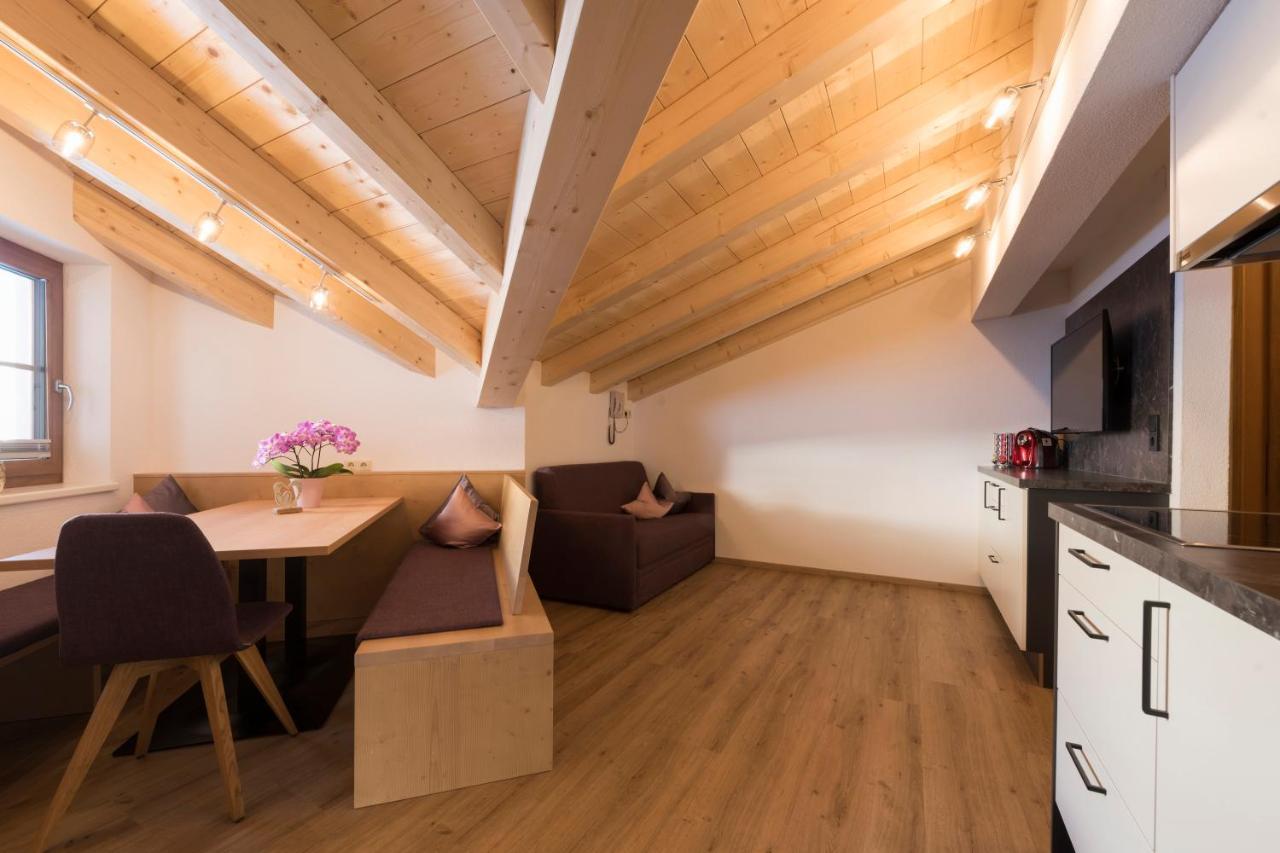 Landhaus Strolz Sankt Anton am Arlberg Exterior foto