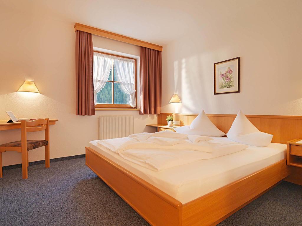 Landhaus Strolz Sankt Anton am Arlberg Habitación foto