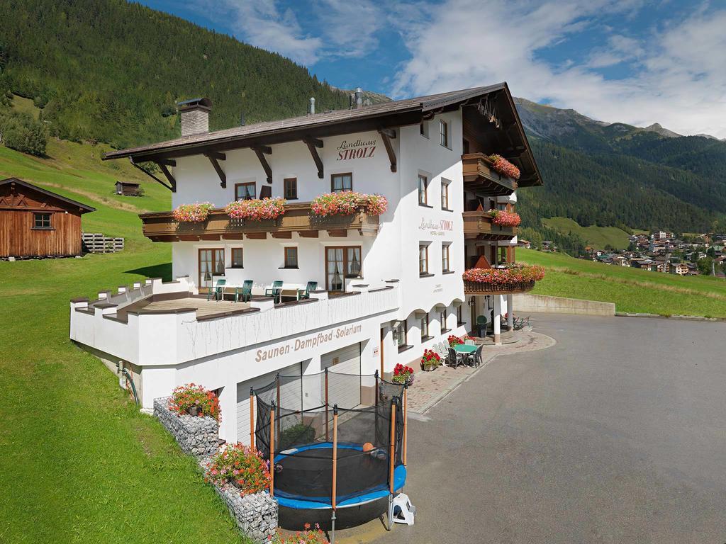 Landhaus Strolz Sankt Anton am Arlberg Exterior foto