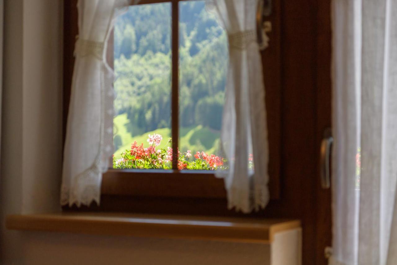 Landhaus Strolz Sankt Anton am Arlberg Exterior foto