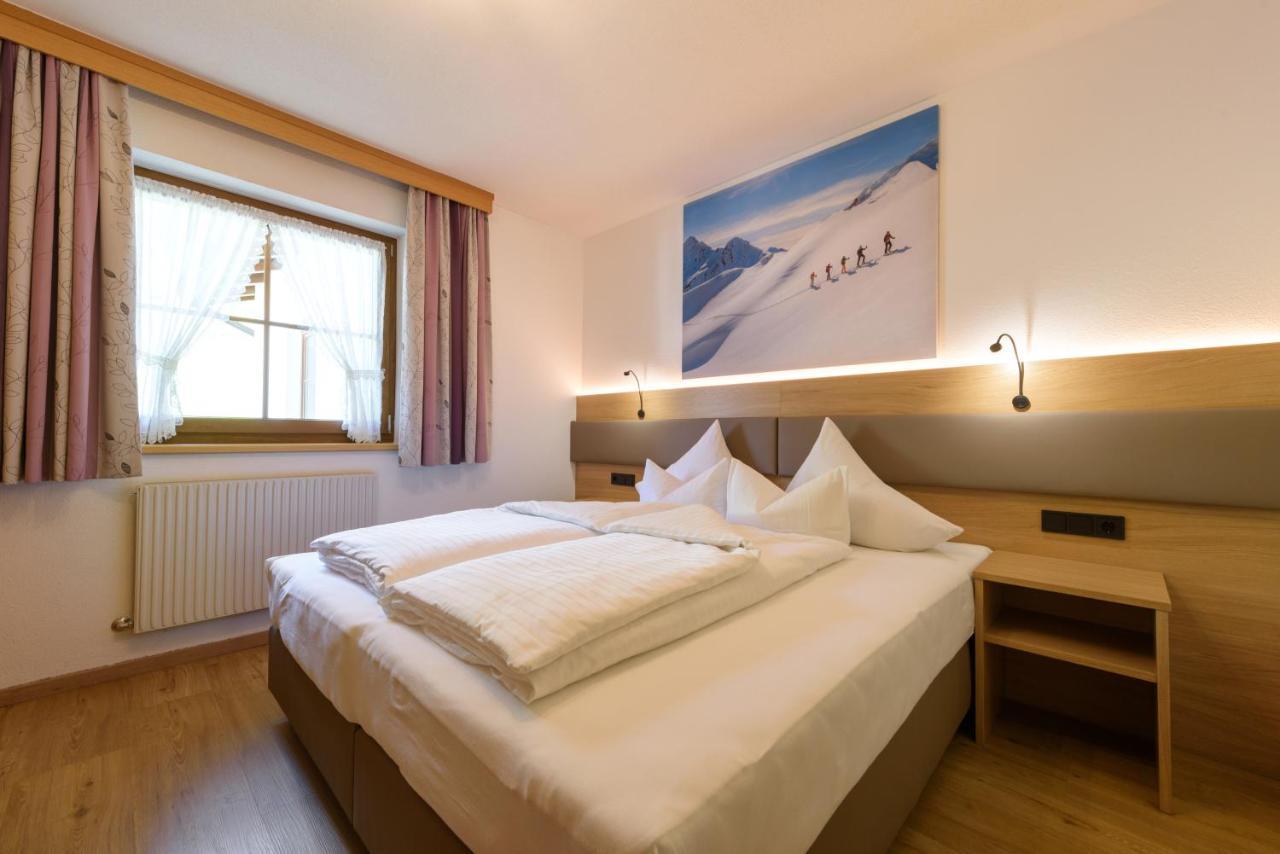 Landhaus Strolz Sankt Anton am Arlberg Exterior foto